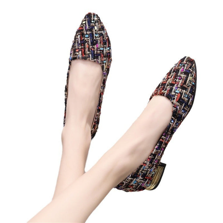 The personalized heel features a unique and sophisticated design that blends modern style with artistic detail. The metallic accent adds a touch of luxury, while the textured fabric enhances the overall high-quality, fashion-forward look — perfect for expressing individuality with every step.